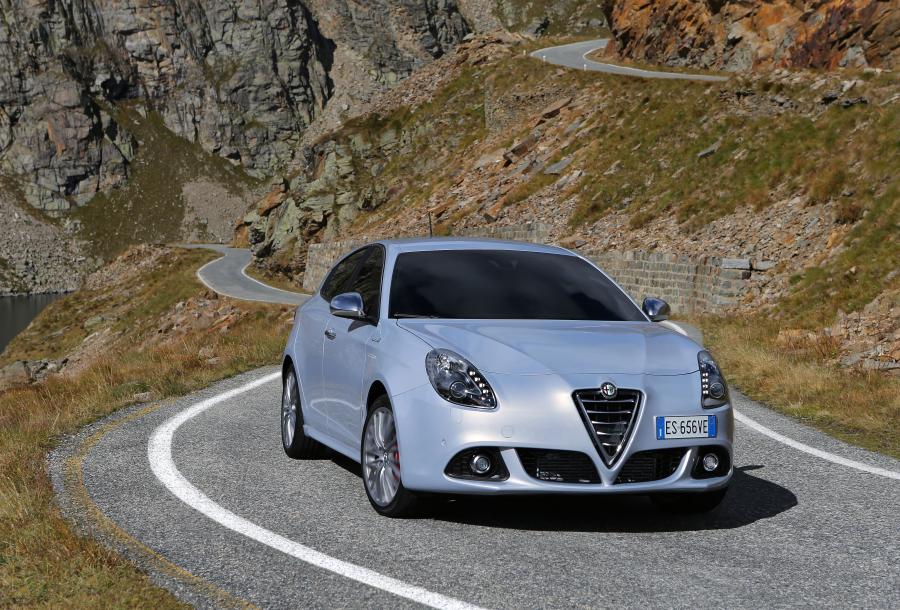  Alfa Romeo Giulietta Sportiva (940) 2013 года  (WW) (фото 4 из 32)